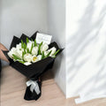 20 tulips