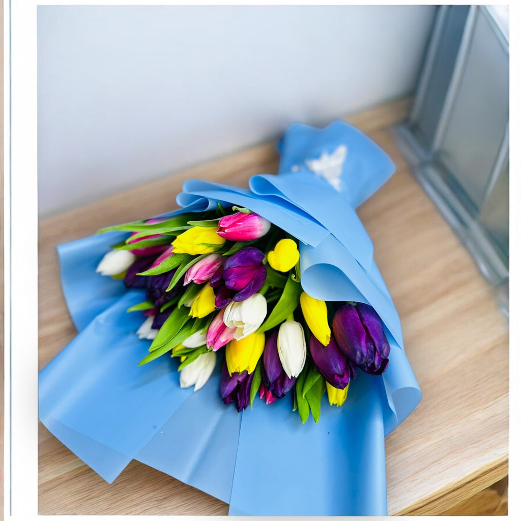 30 tulips